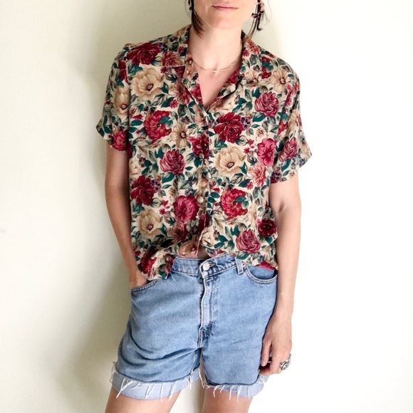 Vintage floral rayon button down - Picture 3 of 13